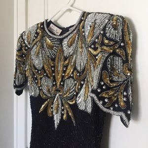 Dazzling vintage sequin dress 🌛